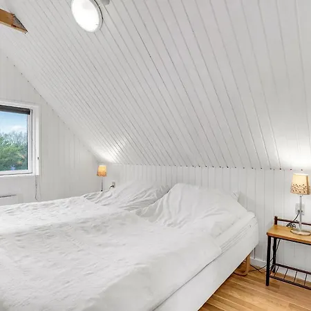 Vakantiehuis Schitterende Woning In Rømø Met Sauna